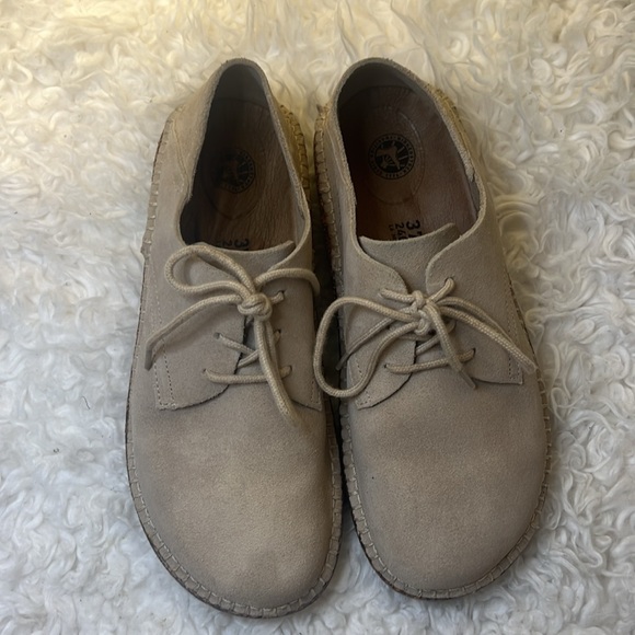 Beige Suede Women's Oxford Shoes - Picture 9 of 10